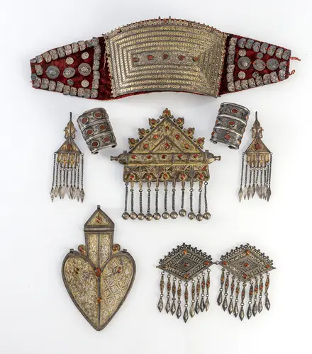 Kavel Turkmeense sieraden
