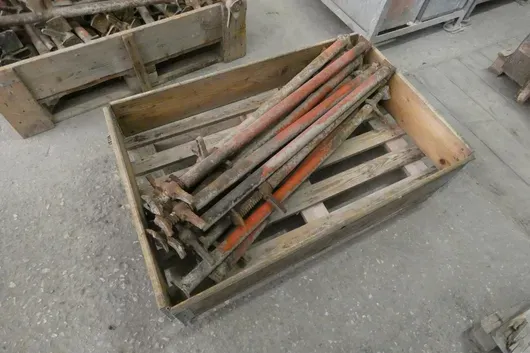 Partia podpór budowlanych