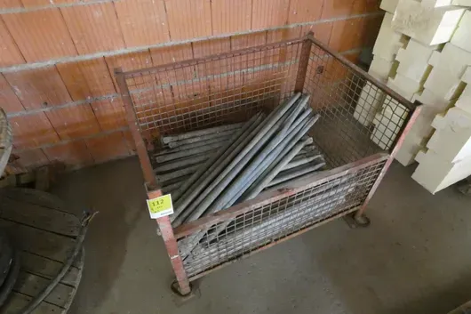 Gitterbox mit Treppenlaufschalung