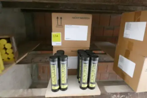 Lot of multi-purpose grease