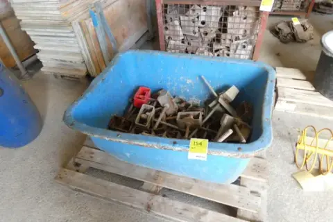 Lot of anchor rods