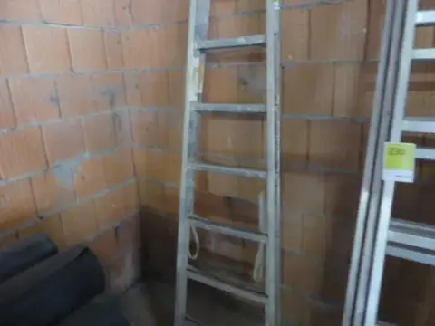 Ladder