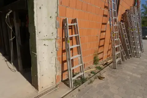 Ladder