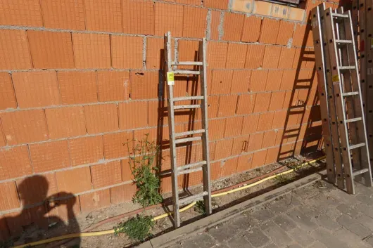 2 ladders