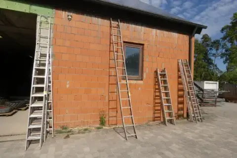 Ladder