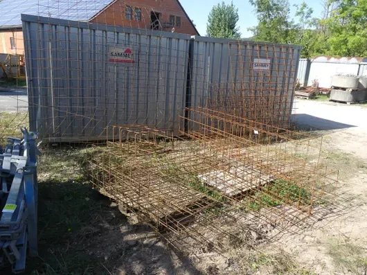 Lot of gabion baskets