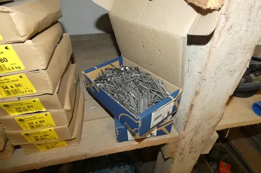 2 boxes of concrete nails