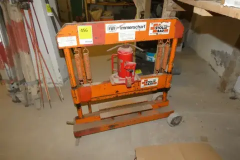 BWB Immerscharf - Steinspaltgerät, hydraulisch, fahrbar