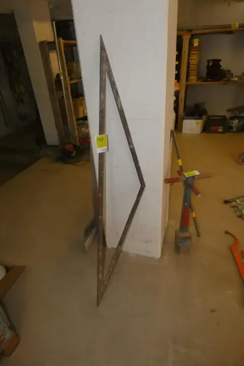 Steel construction square, large