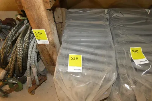 Bag of plastic spacer tubes for formwork