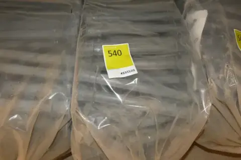 Bag of plastic spacer tubes for formwork