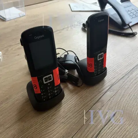 Systémový telefon