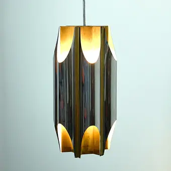 MAISON CHARLES. Suspension / Plafonnier, 'Orgue', 6 feux, chrome, laiton, années 1970, France.