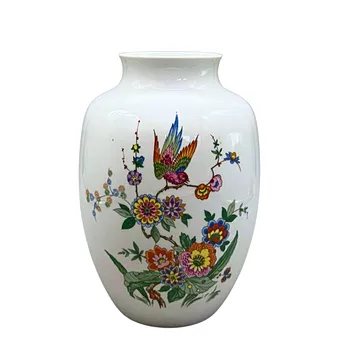 AK Kaiser. Porcelánová váza dekor "Blütenzauber".