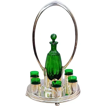 Service à liqueur Wenzel Bachmann & Co. argenté avec verre vert - Vienne vers 1900.