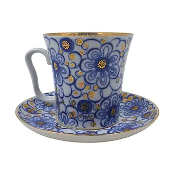 Lomonosov porcelánový kávový šálek s podšálkem.
