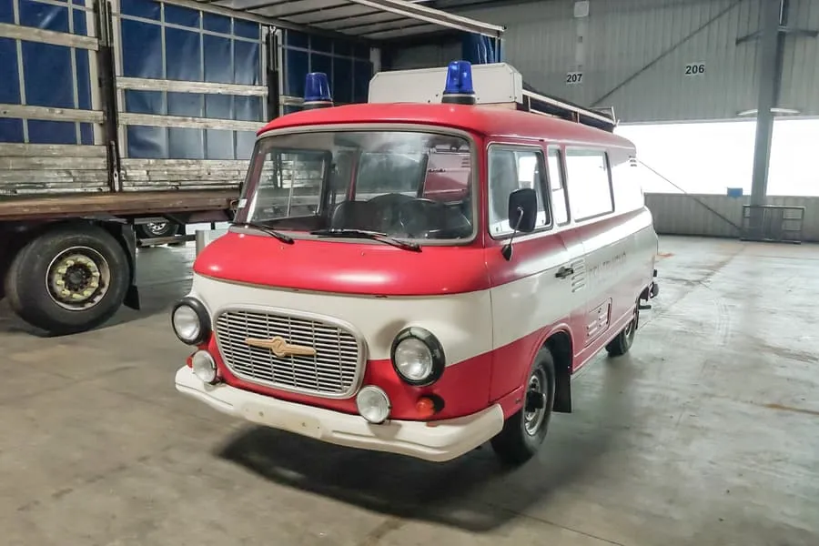 Véhicule de pompiers BARKAS B1000, non roulant