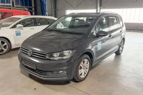 Car VW Touran 1.6 TDI