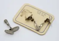 Pár manžetových knoflíčků, kolem 1920, stříbrné.