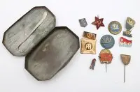 Mała kolekcja historycznych przypinek, medali i odznak, ZSRR i NRD