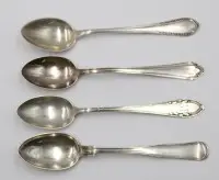 3x různé stříbrné kávové lžičky 800 a 1x stříbro 830, celkem cca 58,8 g, částečně stopy stáří, d. 13,6 cm