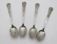 4x kávové lžičky, kolem 1900, puncované stříbro, cizelované, 56,8 g, d. 14,2 cm