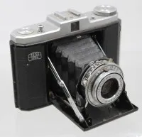 Camera, Zeiss Ikon Nettar (model 518/16), 1950s, function untested