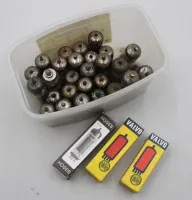 Konvolut div. Elektronenröhren, älter, Funktionen nicht geprüft, ca. 30 Stück