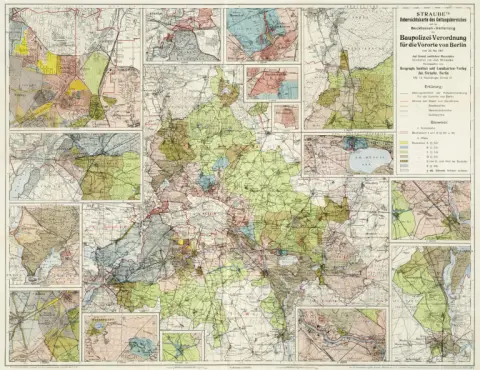 Julius Straube – Carte d'ensemble de Straube de la zone d'application et de la répartition des classes de construction du règlement de police du bâtiment pour les faubourgs…