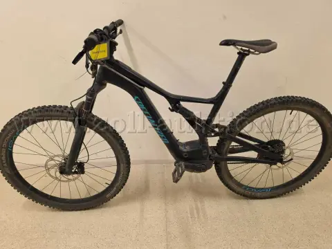 1 elektrokolo Specialized LEVO, 29 palců, nepojízdné