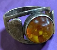 Silberring-830- mit Bernstein, Fischlandschmuck, RG 56, 3,97 gr