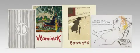 Collection de 4 livres d'art illustrés avec graphiques originaux