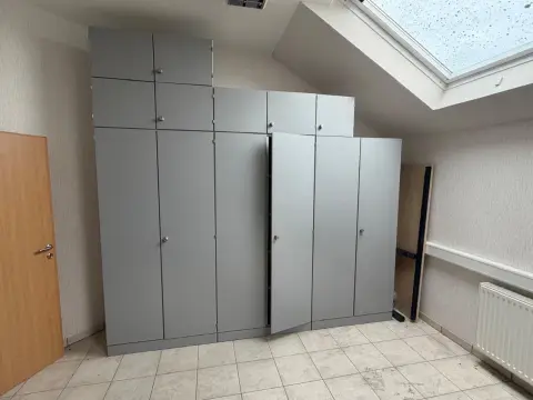 Wall unit (6-door)