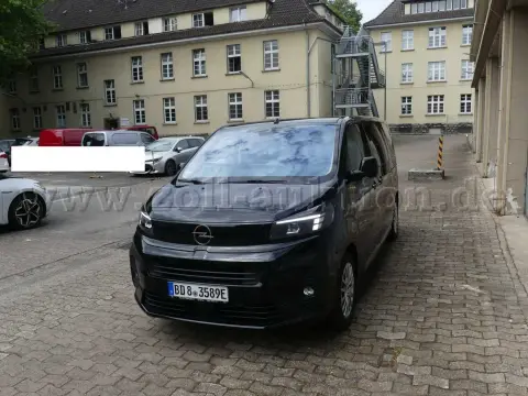 1 Opel Zafira -e Edition - BD8-3589E