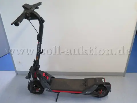 1 SEGWAY ZT3 Pro D E-Scooter (11 inch, zwart / rood)