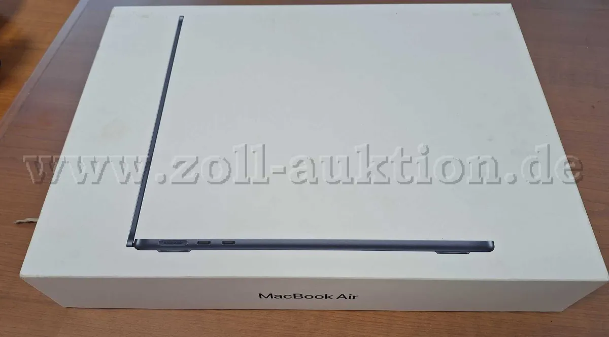 1 Apple MacBook Air 13" avec puce M5 - 16 Go RAM - 512 Go
