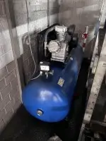 1 werkplaatscompressor JSC Remeza SB4IF-500, bouwjaar 2018