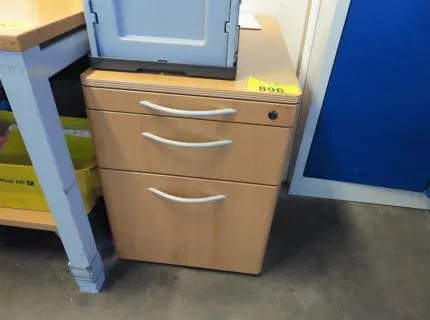 1 mobile pedestal, beech, 3 drawers