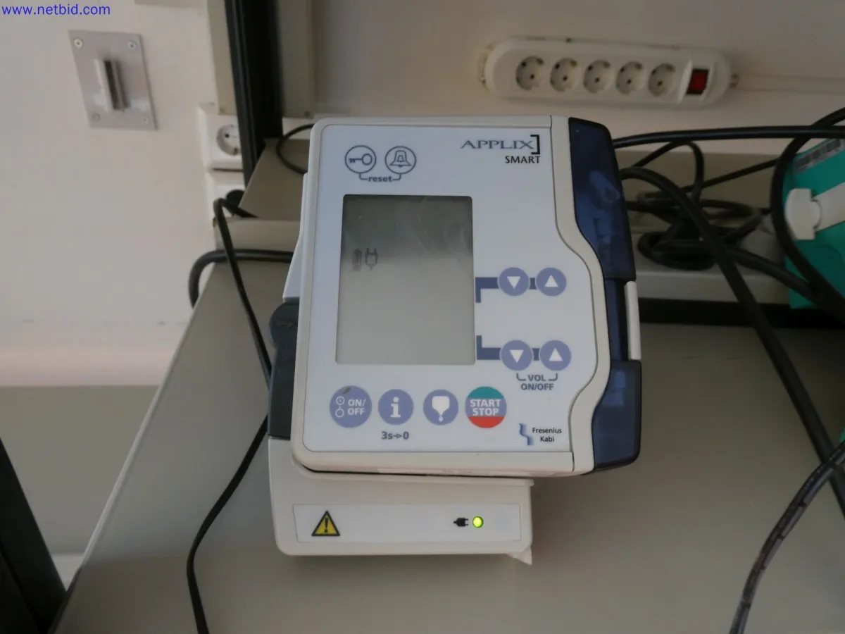 Ernährungspumpe Fresenius Kabi AG APPLIX SMART D + APPLIX HOLDER