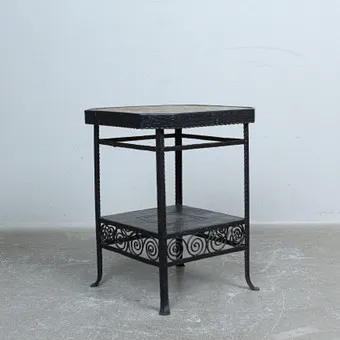 Two-tier side table made of iron.