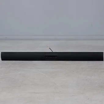 BANG & OLUFSEN. Reproduktor, model 'Beolab 3500', hliník, textil, 21. století, Dánsko.