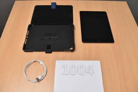 1 Apple iPad 7e generatie A2197 32 GB 10,2" (25,91 cm)