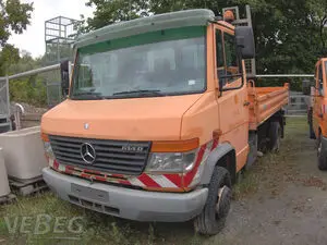 Грузовой самосвал Mercedes 614 D Vario