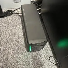 UPS