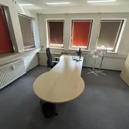 Équipement de bureau