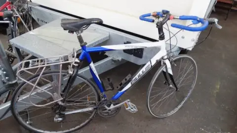 2 fietsen