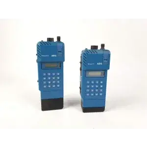 2 radios sans accessoires
