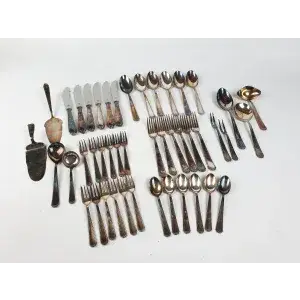 Ménagères plaquées argent 90