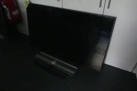 Moniteur LCD Sony avec support