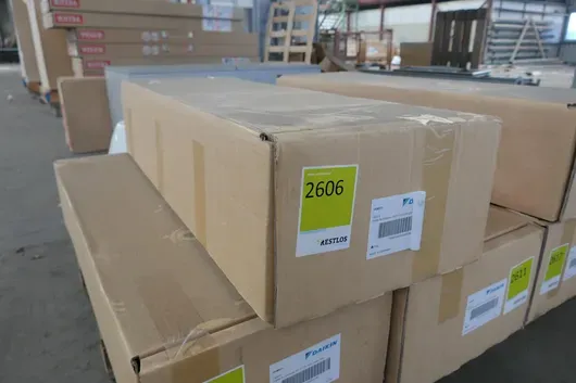 DAIKIN - Frame voor Altherma 3 H HT buitenunit, met rubberen voeten